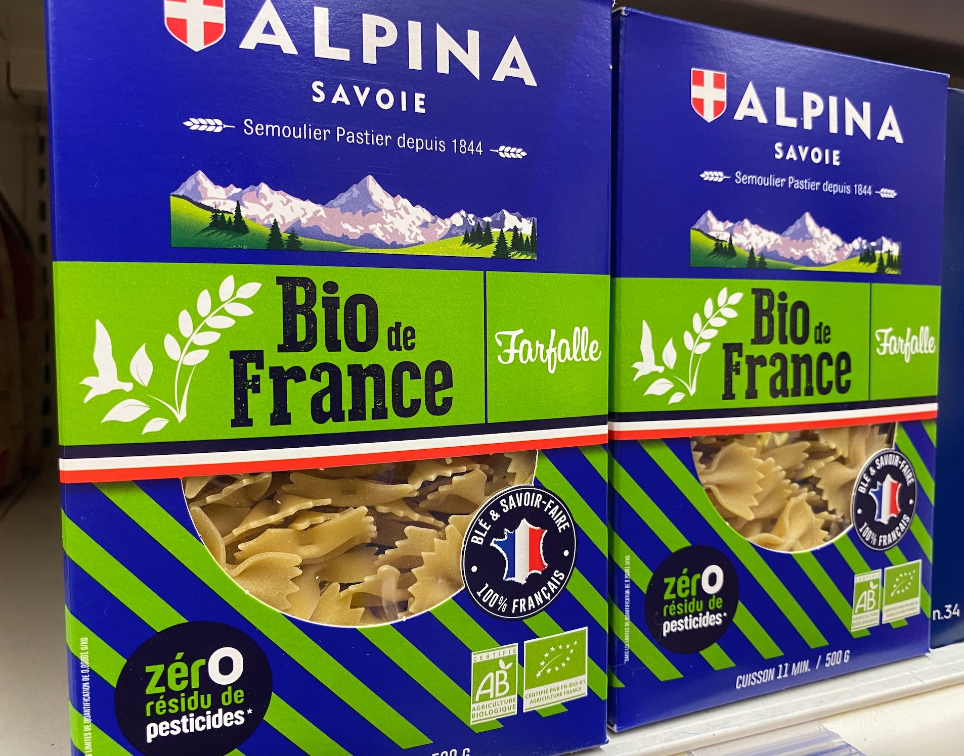 Alpina Savoie s’approvisionne exclusivement en France et développe des gammes sous label bio et Zéro résidu de pesticide (Crédit photo : R. Lecocq)