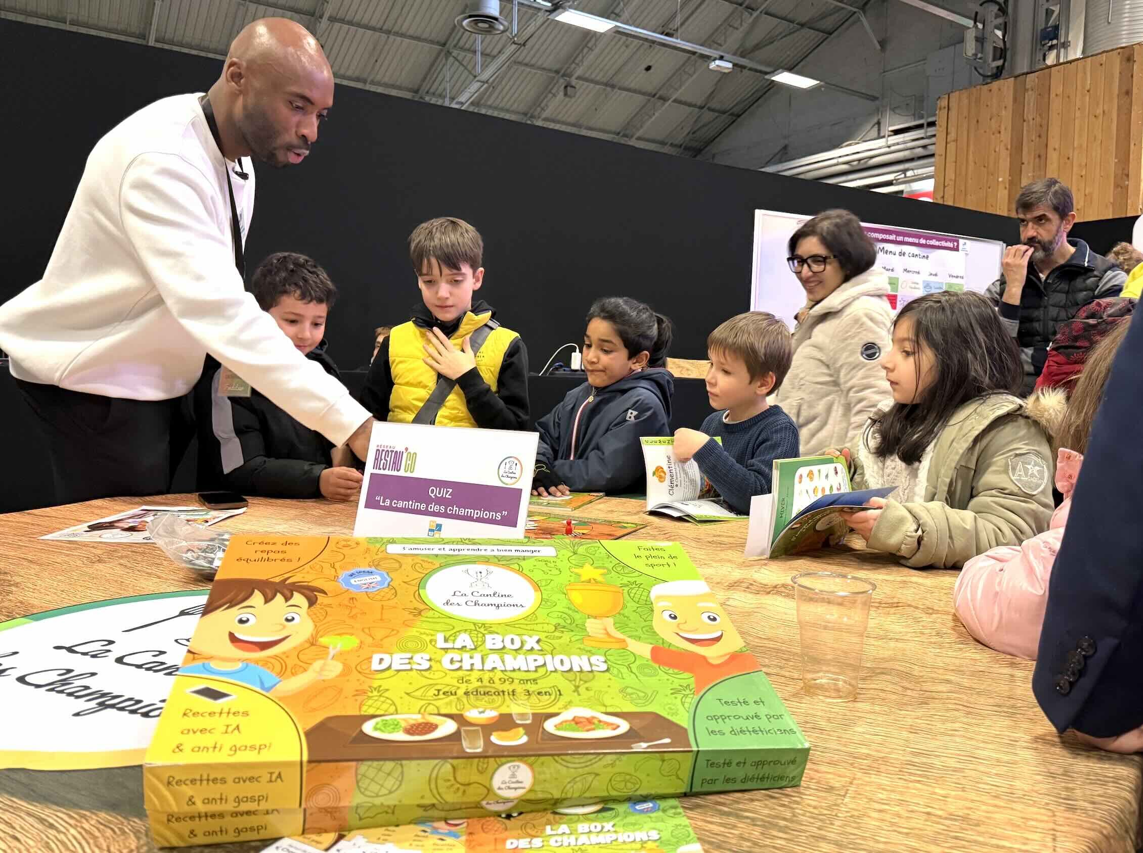 La Cantine des Champions aide enfants et adolescents à composer leurs repas, à explorer les aliments et à gagner en autonomie
