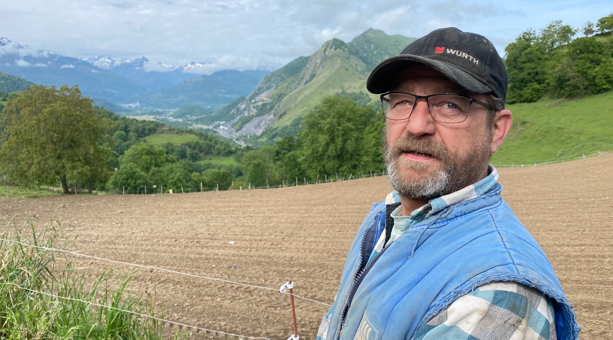 Stéphane Cazenavette exploita avec sa soeur Florence 85 ha d’herbe et 5 ha de maïs lablab