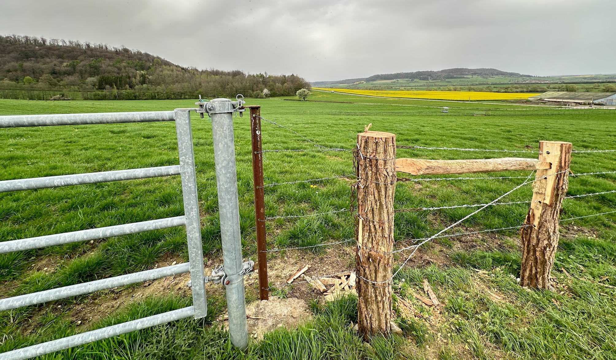Le projet de loi d’orientation agricole a barricadé le moindre aménagement aux lois régissant le foncier, en attendant qu’une mission parlementaire en explore les potentiels contour et périmètre (Crédit photo : R. Lecocq)