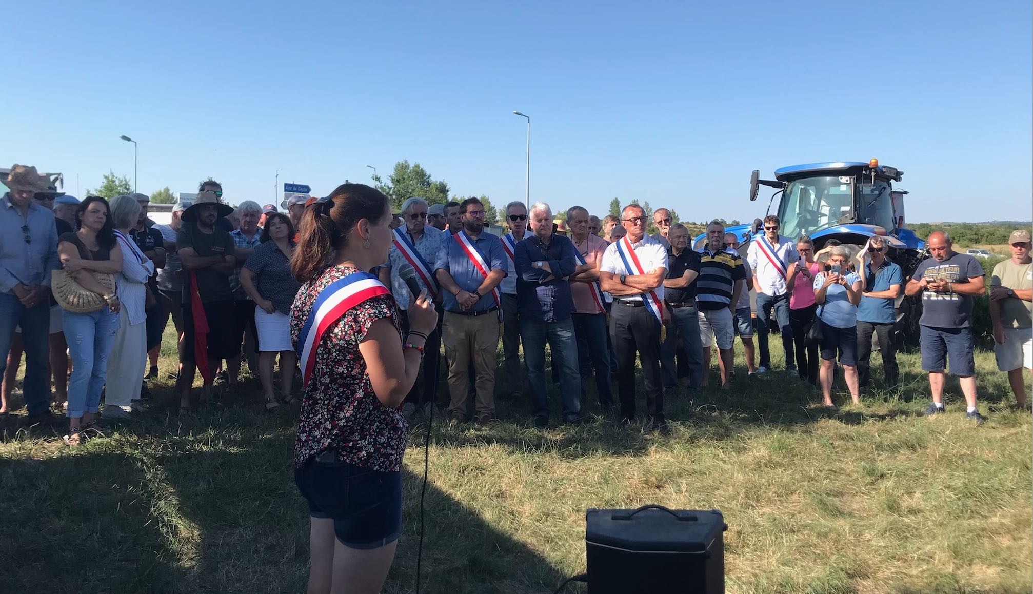 Pour sensibiliser les Français à sa cause, le Collectif Pâturage et Biodiversité a offert le 14 juillet dernier « un casse-croûte du terroir » aux automobilistes faisant halte sur l’aire de l’75 au Caylar (Hérault)