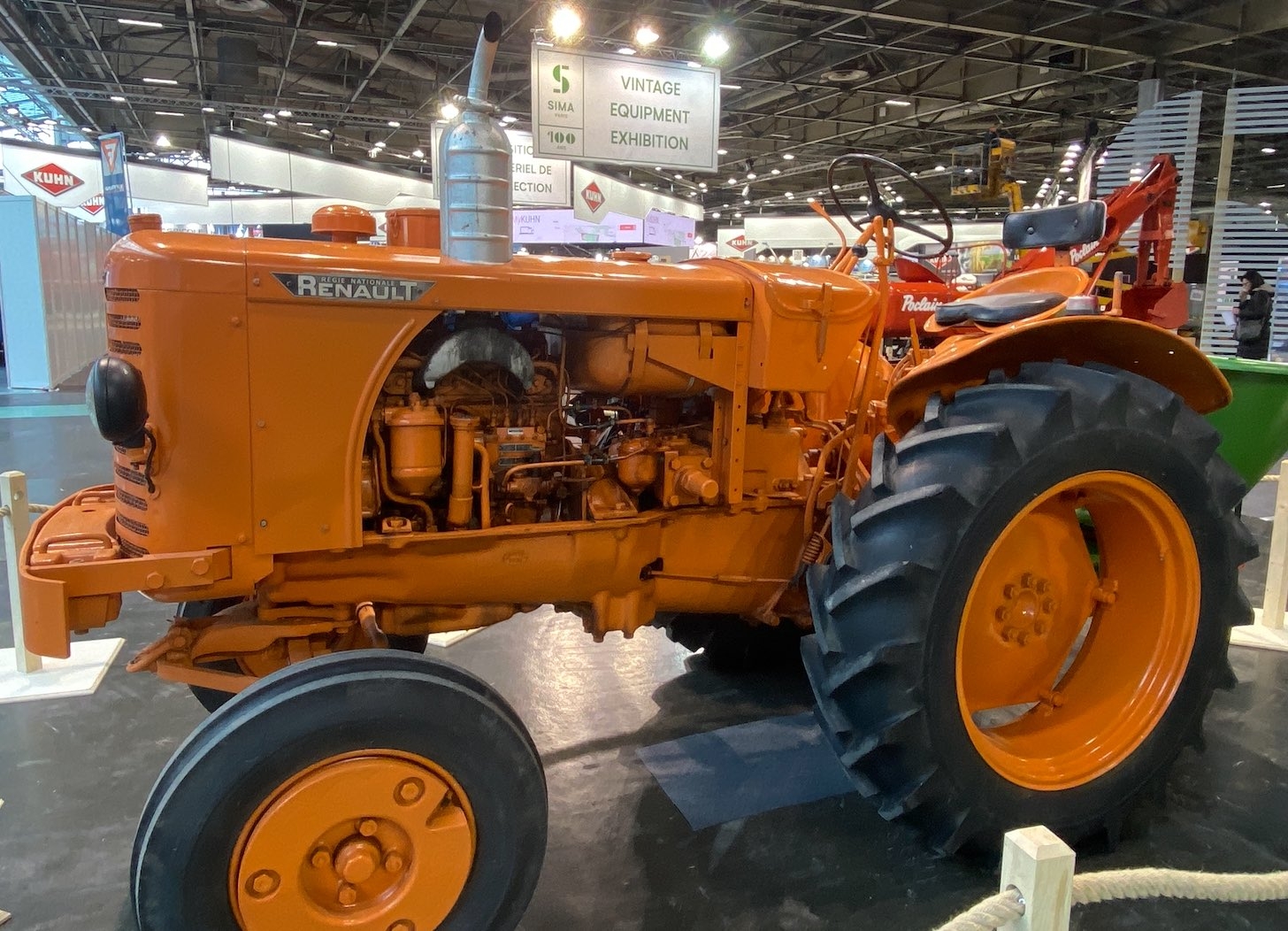 Renault fait son retour au SIMA 2022...