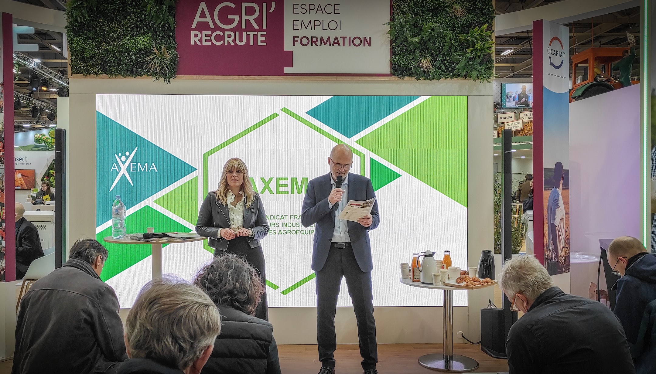 Aurélie Taquillain, directrice générale adjointe d’Axema et Laurent De Buyer, lors du point presse le 27 janvier au Salon de l’agriculture (Crédit photo : Axema)