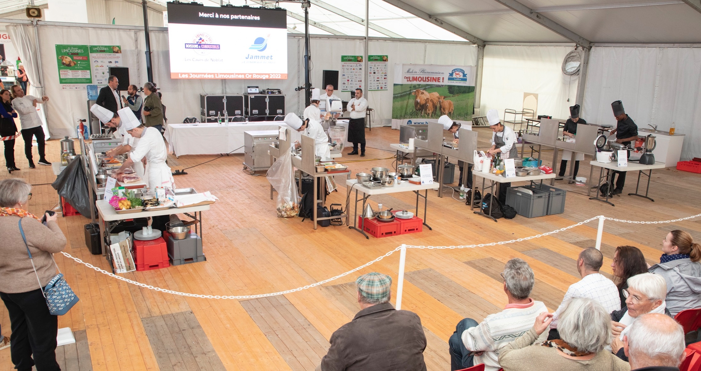 Le concours des apprentis cuisiniers et bouchers est l’une des animations des Journées limousines, que Beauvallet organise à Limoges le 3ème week-end d’octobre (Crédit photo : Beauvallet)