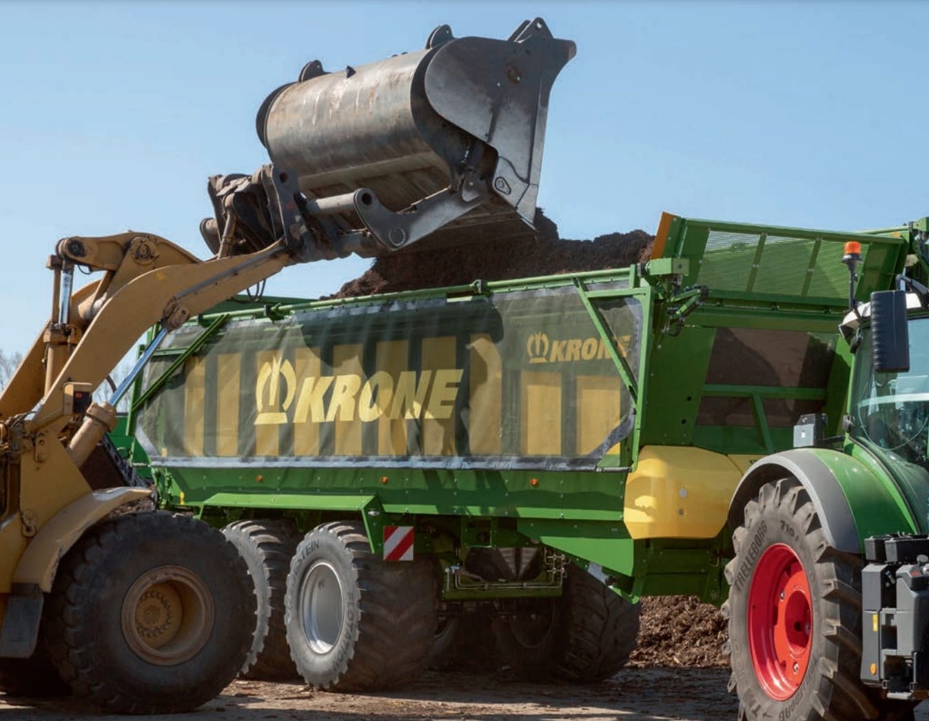Grains, tubercules, ensilage, fumier, compost, big bag, palettes : les GX sont polyvalentes