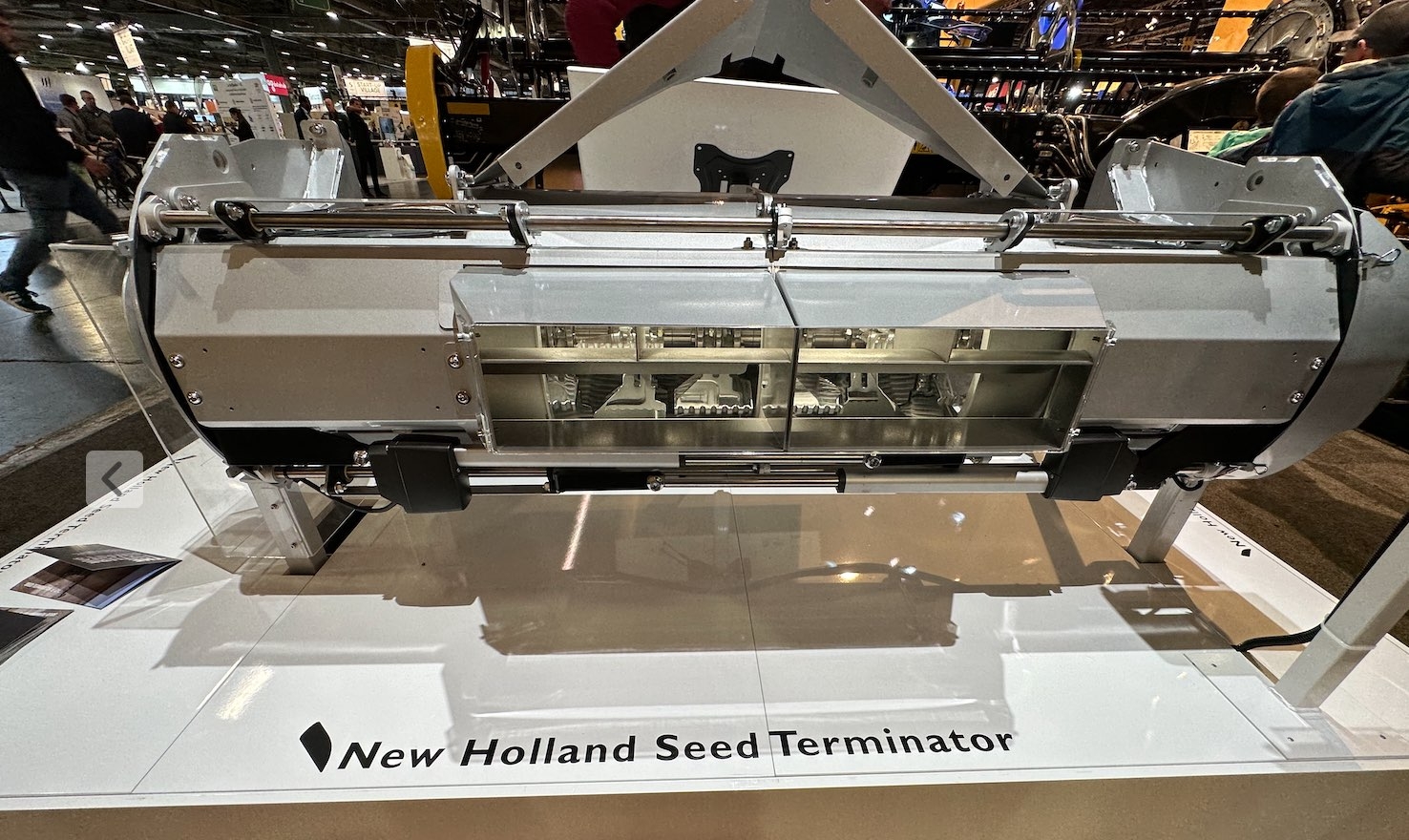 New Holland se la joue Seed Terminator