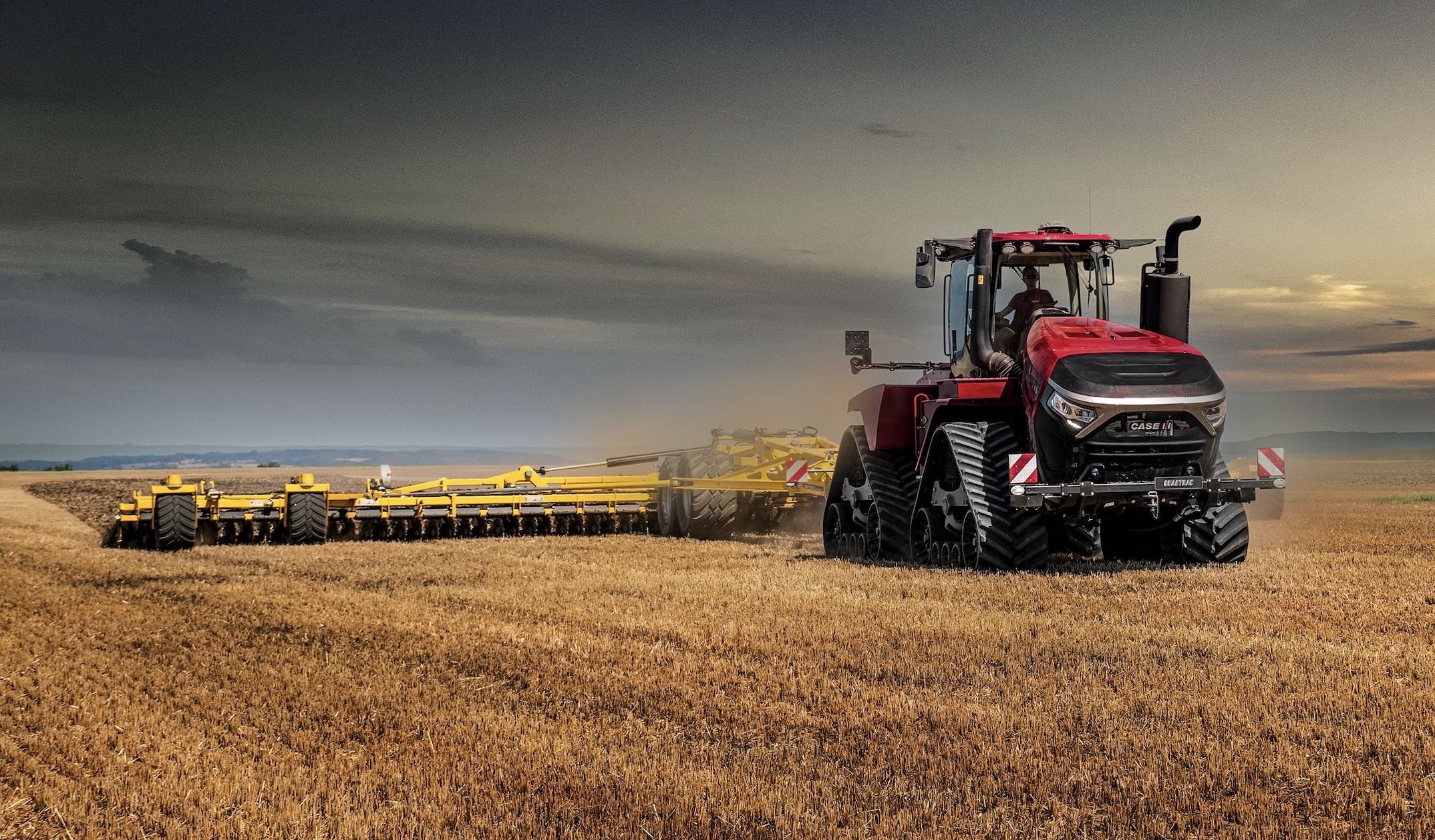 Le QuadTrac 715 bénéficie d’une transmission hydraulique (HDS) améliorant le confort et réduisant la compaction (Crédit photo : Case IH)