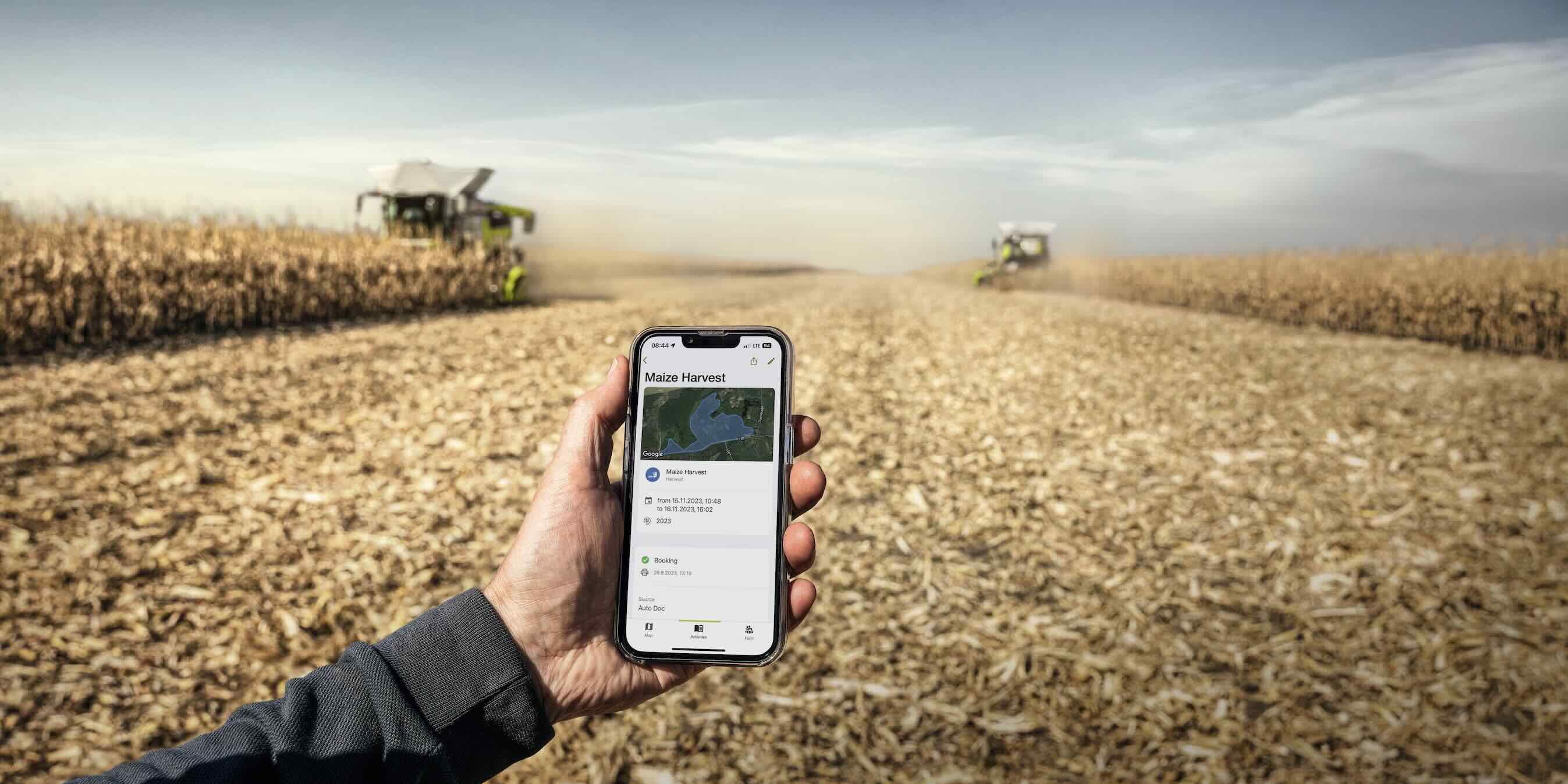 Claas Connect permet d'entrer dans l'univers de la connectivité avec de vastes fonctions de documentation automatique des activités et un accès à la machine depuis le bureau ou en déplacement grâce à un appareil nomade
