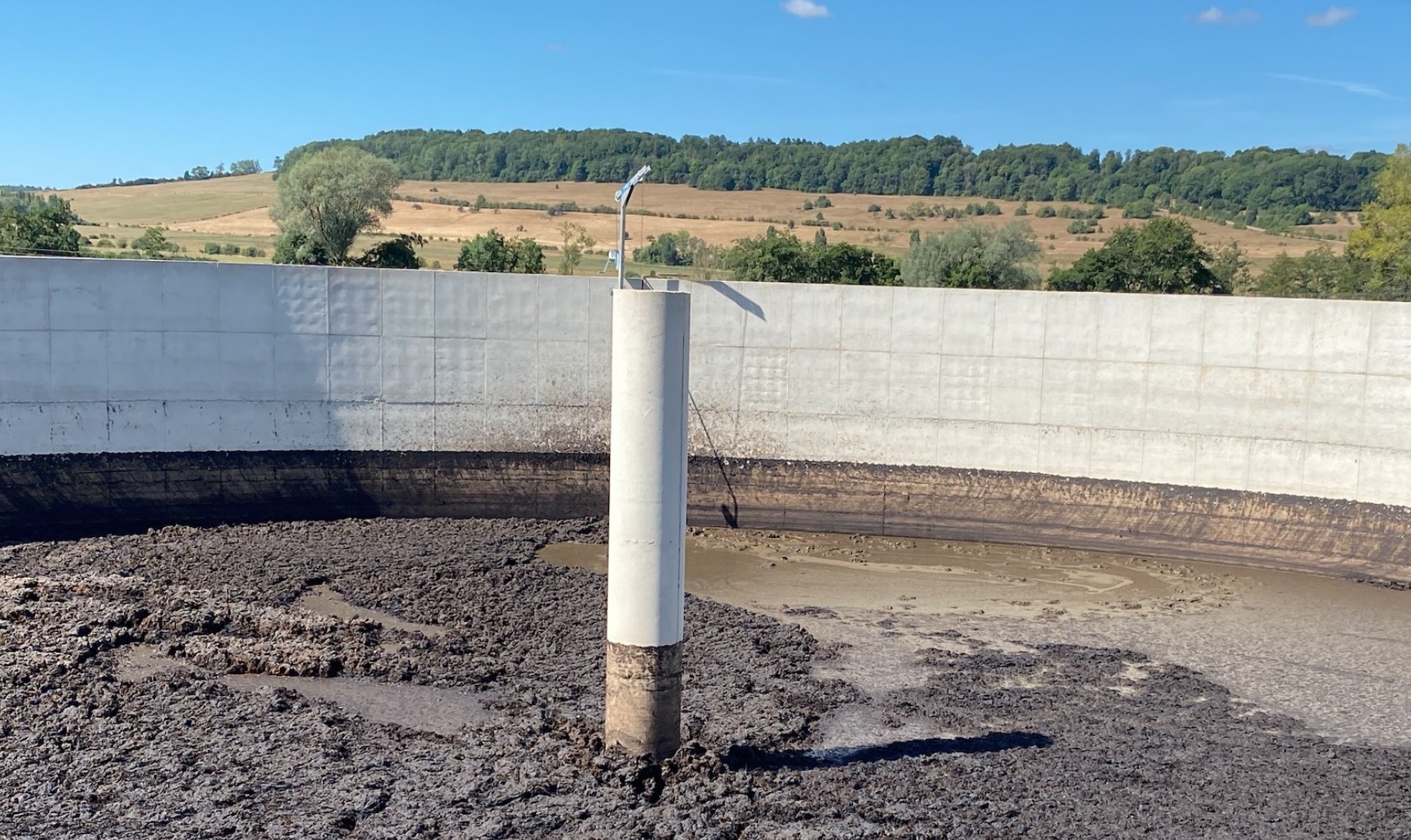 La nouvelle loi sur l’accélération des énergies renouvelables prévoit une harmonisation entre le code rural et le code de l’urbanisme. Trop tard pour la SAS Agri Bioénergie