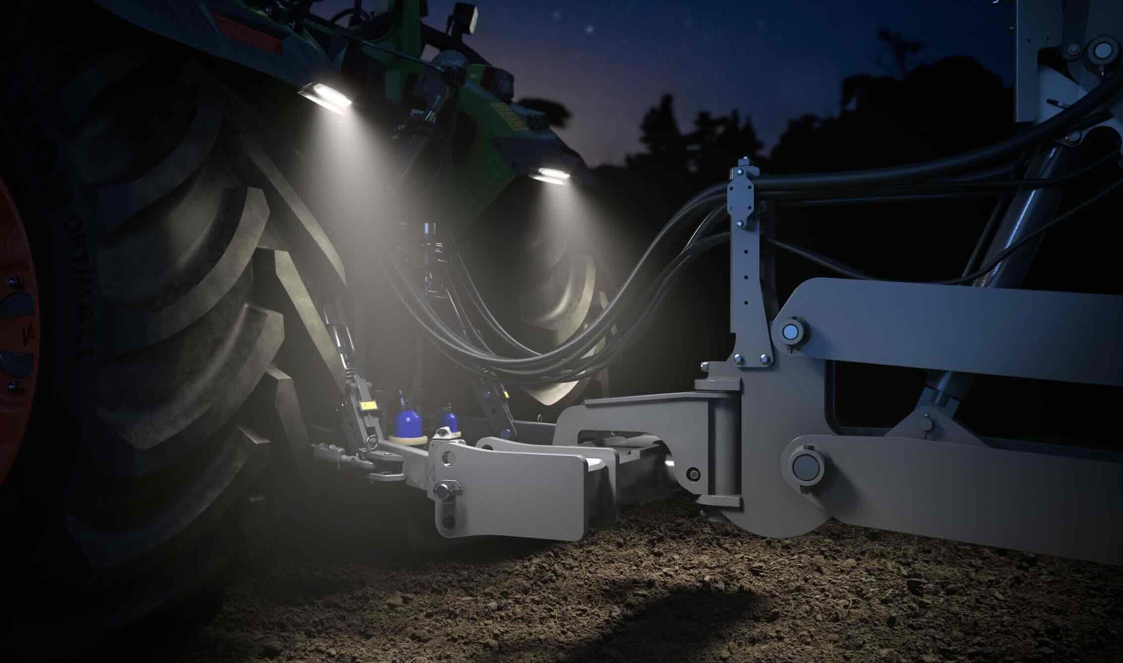 Parmi les options figurent l'éclairage de l'attelage Fendt GroundVision