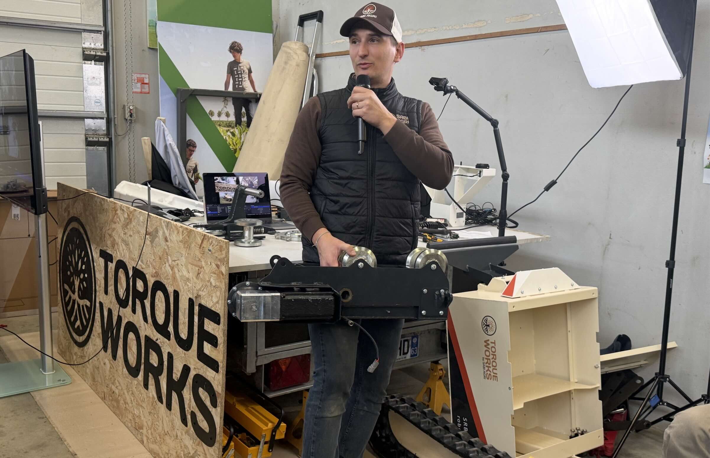 Il faut compter environ une journée pour monter le SRBC