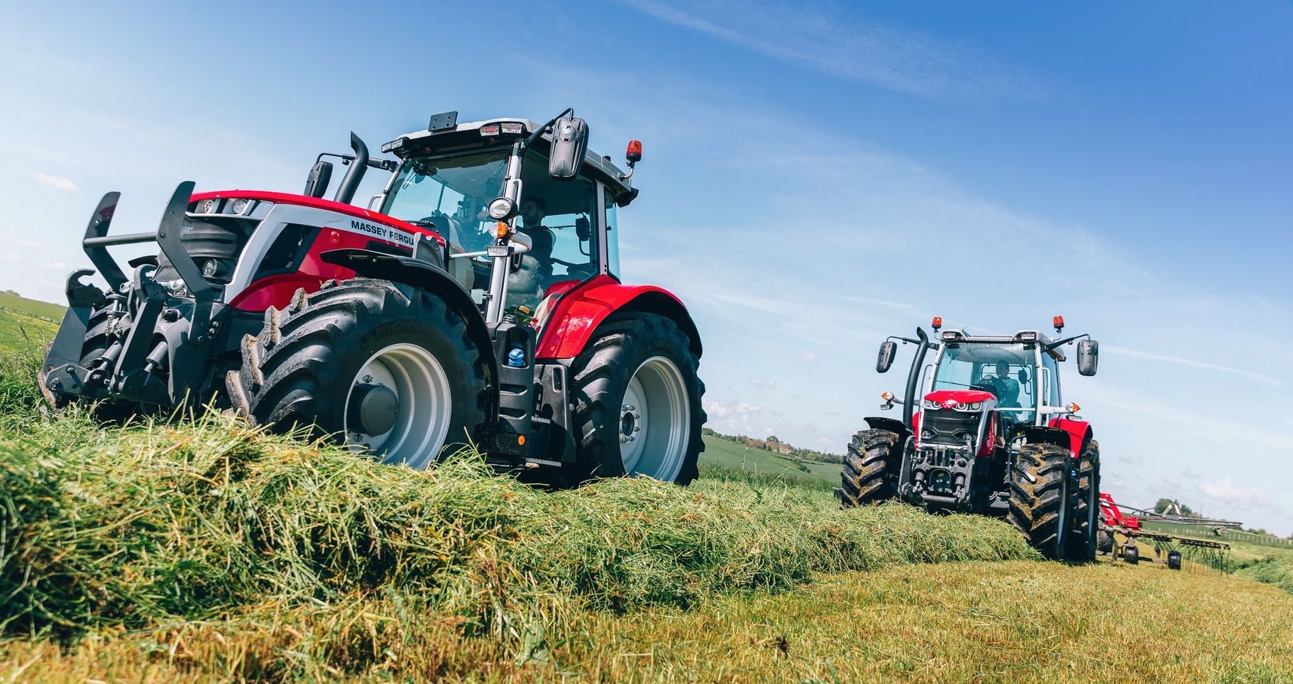 La série MF 6S compte cinq modèles compacts quatre cylindres d’une puissance maxi comprise entre 135 ch et 180 ch et 15 à 20 ch de plus grâce à la gestion EPM (Crédit photo : Massey Ferguson)