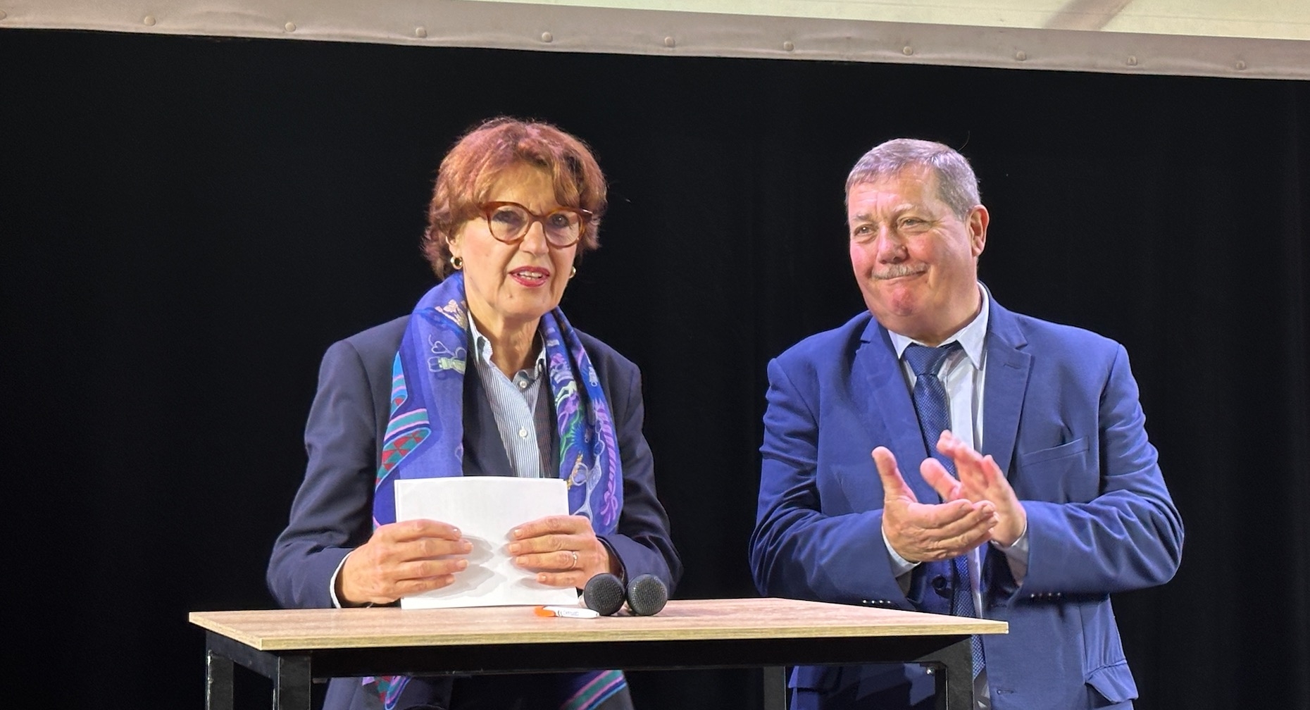 Annie Genevard et Jacques Chazalet, président du Sommet de l’élevage, à Cournon (Puy-de-Dôme), le 3 octobre 2024