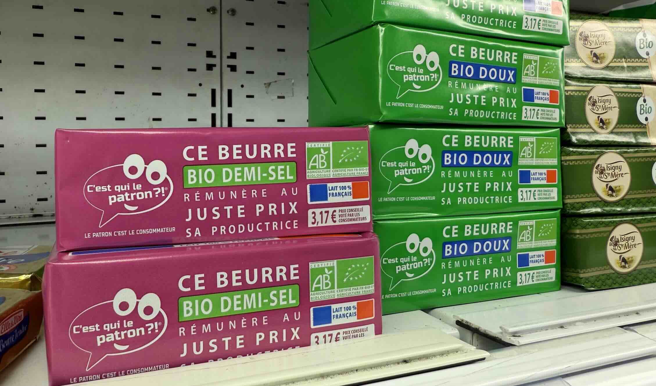 Après plusieurs initiatives privées, les pouvoirs publics vont expérimenter l’affichage des conditions de rémunération des agriculteurs (Crédit photo : R. Lecocq)