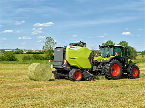 Système intelligent de gestion de pressage sur presse à balles rondes à chambre variable (Crédit photo : Claas)