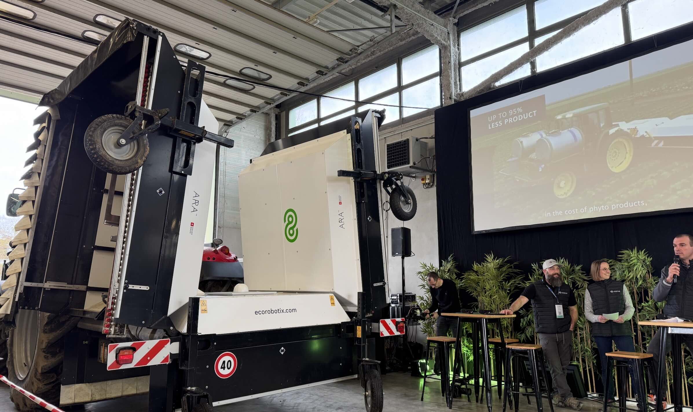 Ara, le pulvérisateur d’Ecorobotix, une solution robotisée au service de l’application ultra-localisée des herbicides sélectifs et non sélectifs et autres produits phyto