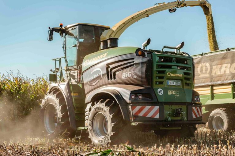 Miniature ROS Ensileuse KRONE BigX 1180 - 1/32, Avec Bec Et Pick-up, Neuf